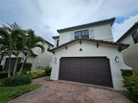 3238 W 96th Pl, Hialeah, FL 33018 photo 3