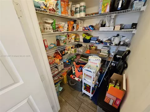 3238 W 96th Pl, Hialeah, FL 33018 photo 19
