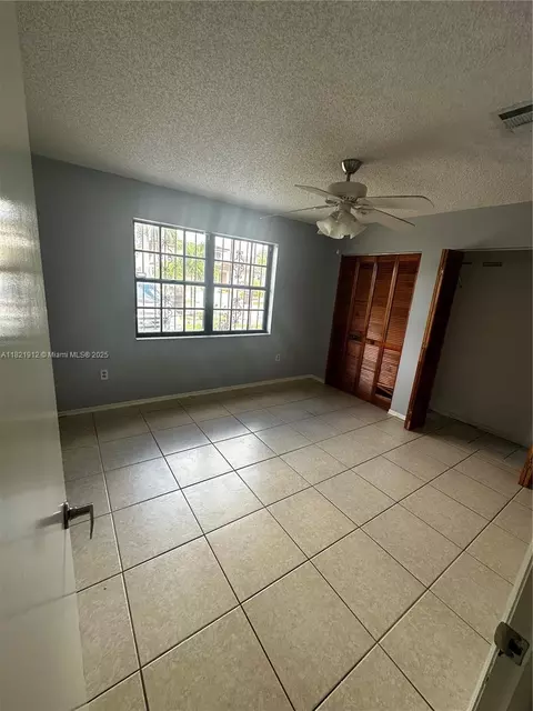 Bedroom - 7535 W 5th Ct, Hialeah, FL 33014 photo 1 of 3