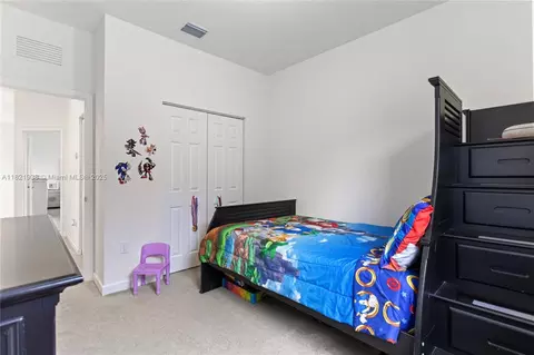 3557 W 94th Ter, Hialeah, FL 33018 photo 37