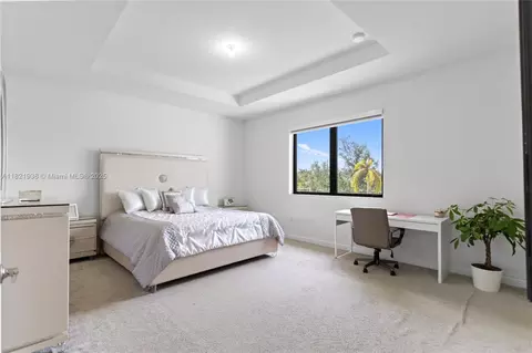 3557 W 94th Ter, Hialeah, FL 33018 photo 28