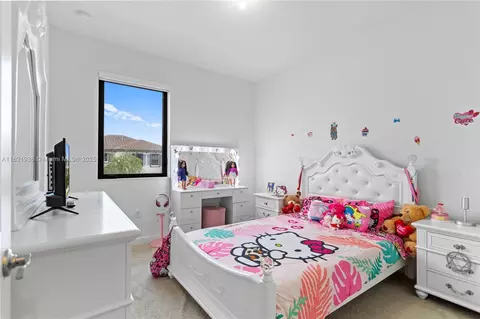 3557 W 94th Ter, Hialeah, FL 33018 photo 43
