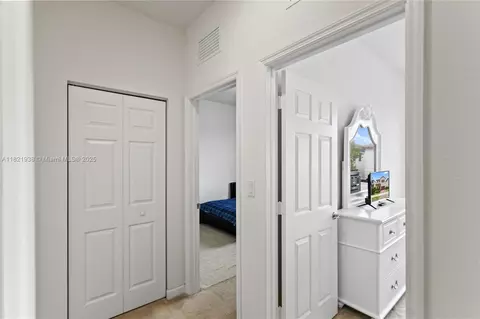 3557 W 94th Ter, Hialeah, FL 33018 photo 42