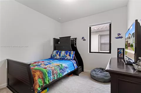3557 W 94th Ter, Hialeah, FL 33018 photo 36