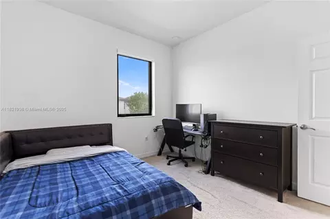 3557 W 94th Ter, Hialeah, FL 33018 photo 47