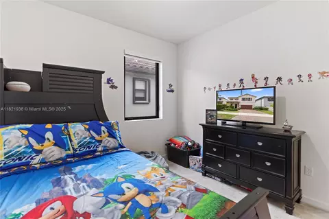 3557 W 94th Ter, Hialeah, FL 33018 photo 38