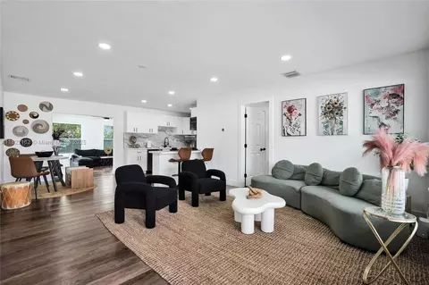 1772 SW 43rd Ave, Fort Lauderdale, FL 33317