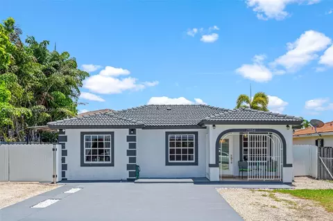 13254 SW 275th Ln, Homestead, FL 33032