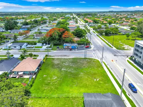 Undisclosed, Miami, FL 33170 photo 13
