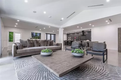 Living - 1331 97th St, Bay Harbor Islands, FL 33154 photo 1 of 4