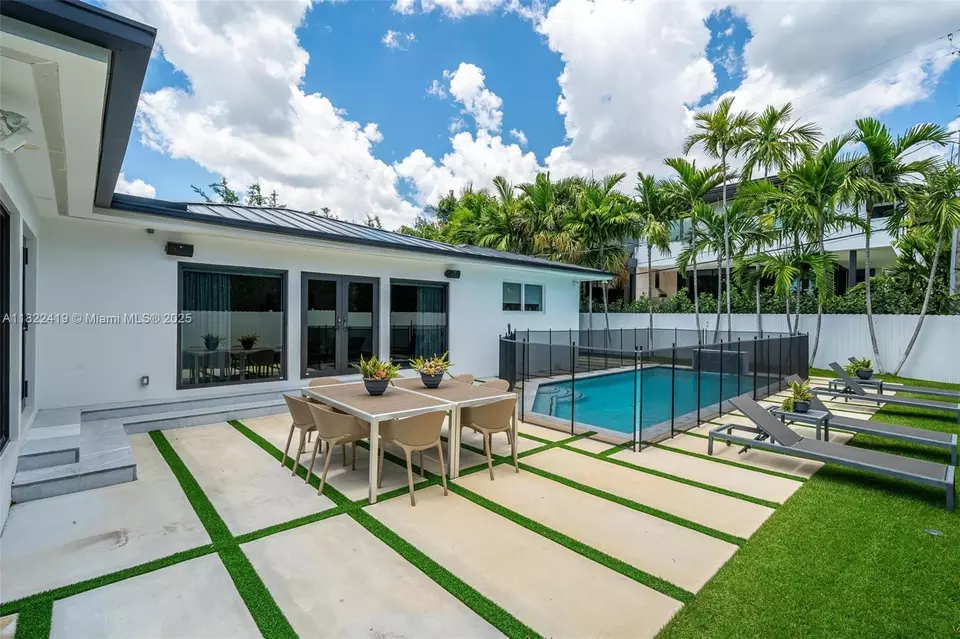Exterior - 1331 97th St, Bay Harbor Islands, FL 33154 photo 1 of 5