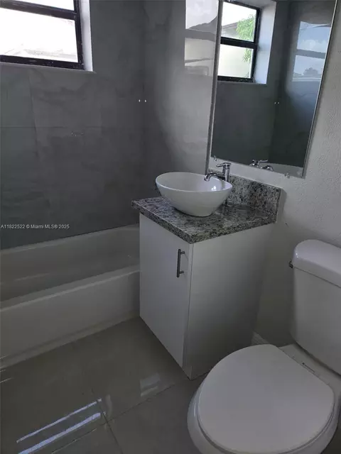 Bath - 257 E 38th St, Hialeah, FL 33013 photo 1 of 2