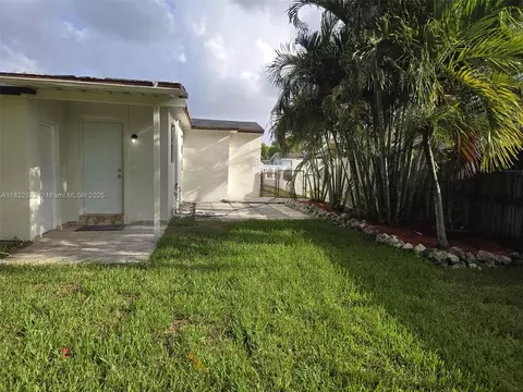 Exterior - 257 E 38th St, Hialeah, FL 33013 photo 2 of 7