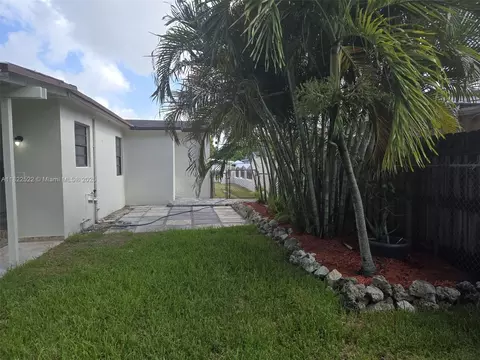 Exterior - 257 E 38th St, Hialeah, FL 33013 photo 3 of 7