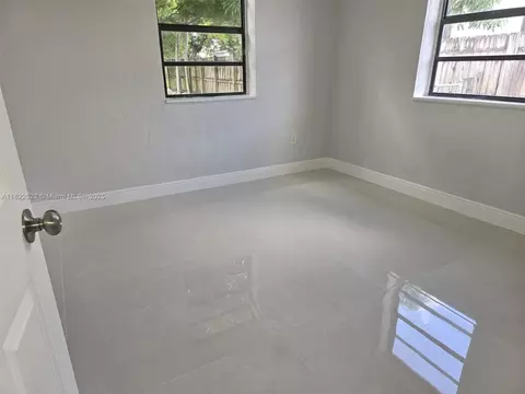 Bedroom - 257 E 38th St, Hialeah, FL 33013 photo 3 of 7