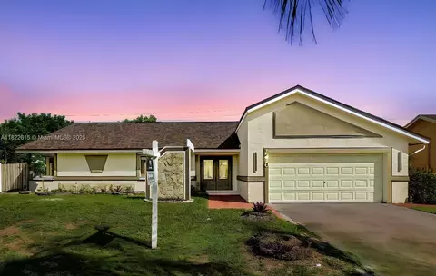 7220 NW 44th Ct, Lauderhill, FL 33319