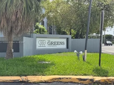 8841 W Flagler St #108, Miami, FL 33174