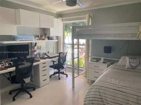 Undisclosed, Hialeah, FL 33012 photo 14