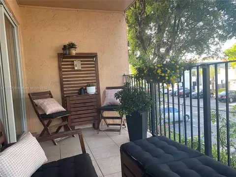 Undisclosed, Hialeah, FL 33012 photo 6