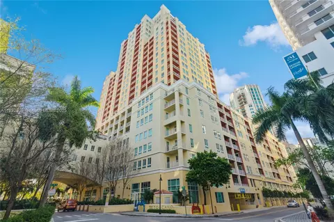 7350 SW 89th St #602S, Miami, FL 33156