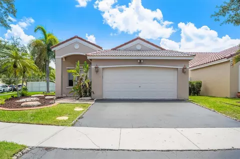 490 Talavera Rd, Weston, FL 33326