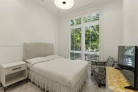 Bedroom - 220 Cypress Dr, Key Biscayne, FL 33149 photo 8 of 8