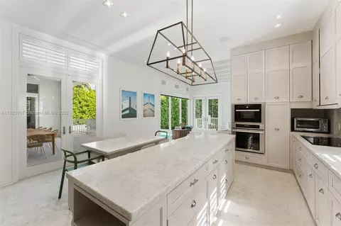 Kitchen - 220 Cypress Dr, Key Biscayne, FL 33149 photo 5 of 5
