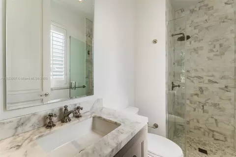 Bath - 220 Cypress Dr, Key Biscayne, FL 33149 photo 7 of 7
