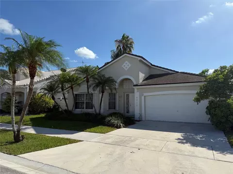 9720 SW 154th Pl, Miami, FL 33196