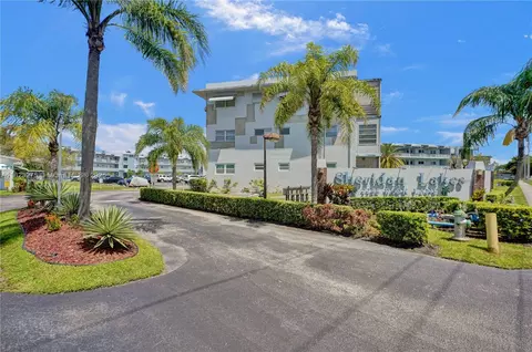 Undisclosed, Hollywood, FL 33021