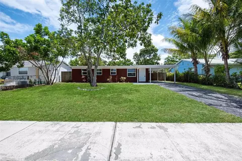 3818 Everglades Rd, Palm Beach Gardens, FL 33410