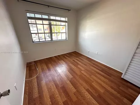 6881 W 16th Dr, Hialeah, FL 33014 photo 13