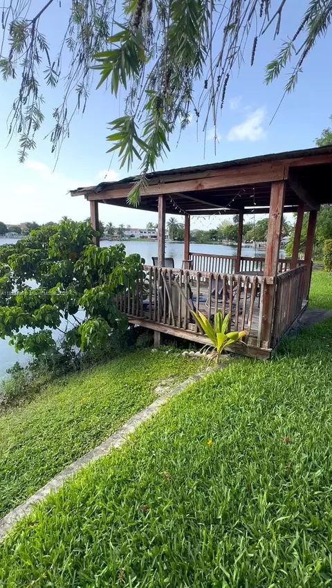 6881 W 16th Dr, Hialeah, FL 33014 photo 60