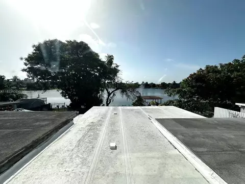 6881 W 16th Dr, Hialeah, FL 33014 photo 43