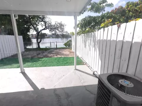6881 W 16th Dr, Hialeah, FL 33014 photo 48