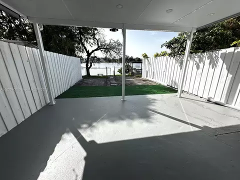6881 W 16th Dr, Hialeah, FL 33014 photo 52