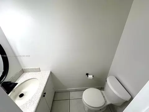 6881 W 16th Dr, Hialeah, FL 33014 photo 23