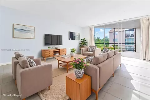 3100 N Pine Island Rd #305, Sunrise, FL 33351