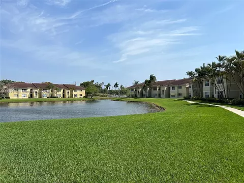 12510 Vista Isles Dr #1213, Sunrise, FL 33325