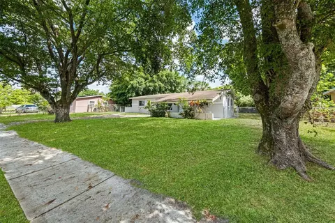 3841 NW 7th Ct, Lauderhill, FL 33311