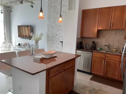 Kitchen - 2001 Biscayne Blvd #3608, Miami, FL 33137 photo 1 of 3