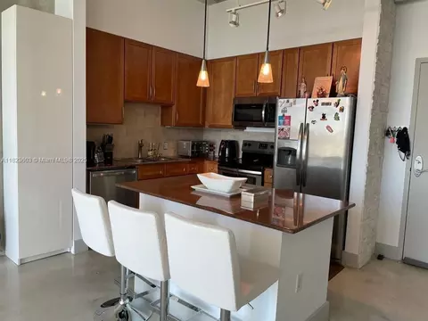 Kitchen - 2001 Biscayne Blvd #3608, Miami, FL 33137 photo 3 of 3