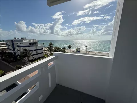 3111 N Ocean Dr #506, Hollywood, FL 33019