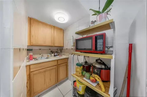 359 E 19th St, Hialeah, FL 33010 photo 50