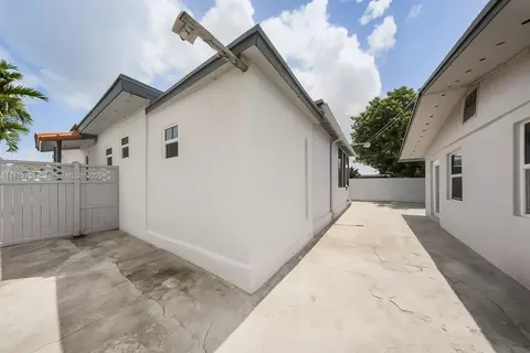 359 E 19th St, Hialeah, FL 33010 photo 45