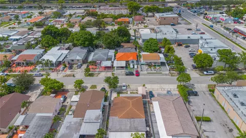 359 E 19th St, Hialeah, FL 33010 photo 2