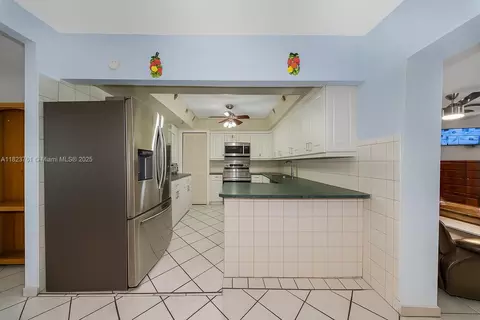 359 E 19th St, Hialeah, FL 33010 photo 17