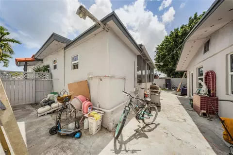 359 E 19th St, Hialeah, FL 33010 photo 46