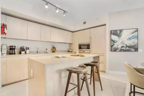 4111 S Ocean Dr #3709, Hollywood, FL 33019