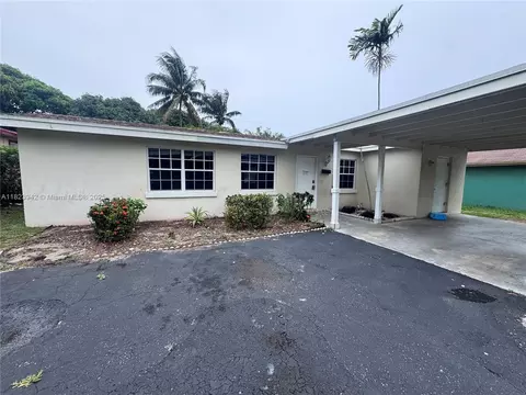 423 SW 10th Ave, Boynton Beach, FL 33435